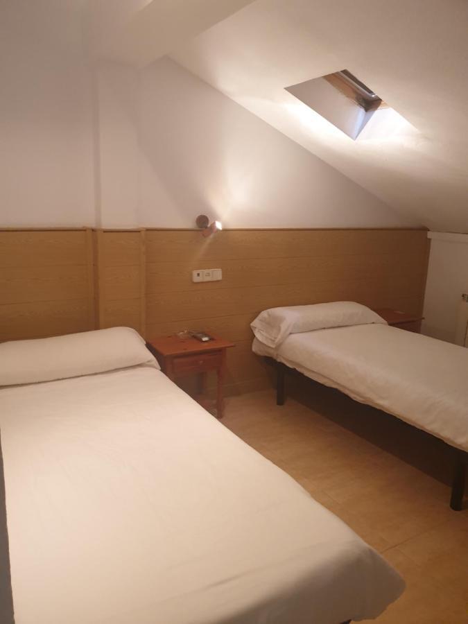Hostal El Descanso 마드리드 외부 사진