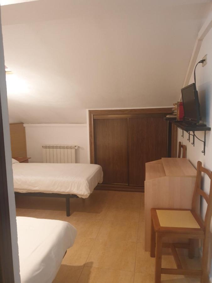 Hostal El Descanso 마드리드 외부 사진